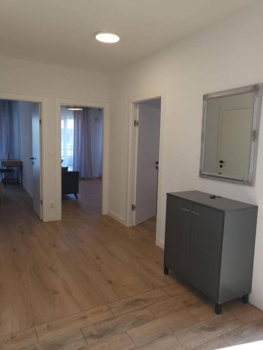 Apartamento Duzy Apartament W Centrum - 3 Pokoje - Garaz Breslavia Exterior foto